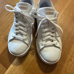 Adidas White Sneakers cloud foam sneaker -size 6.